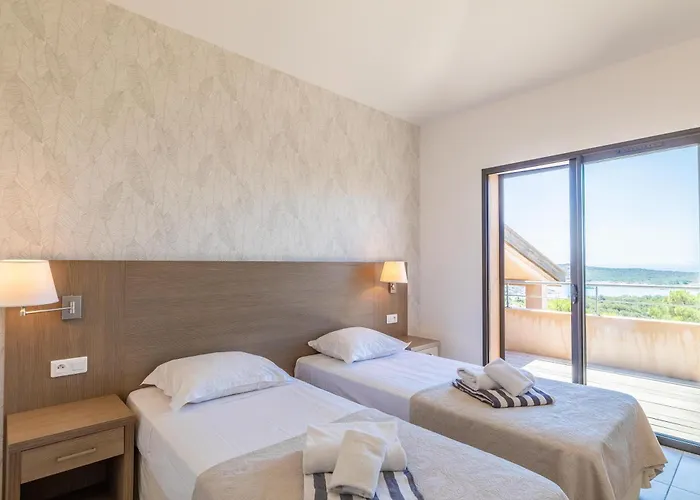 Les Terrasses De Rondinara Bonifacio (Corsica)