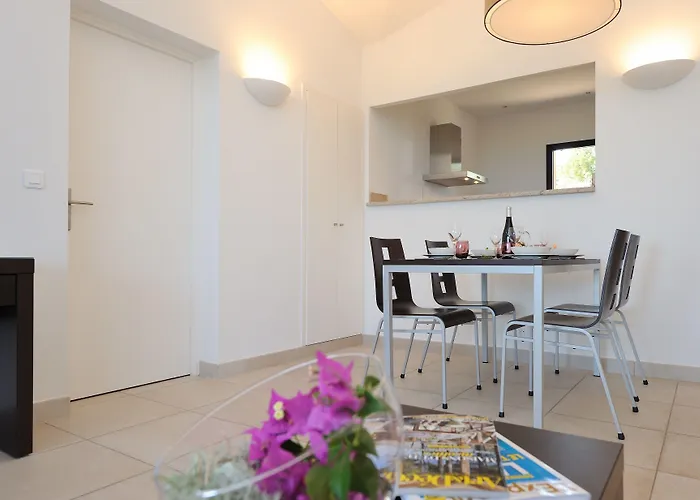 Les Terrasses De Rondinara Willa